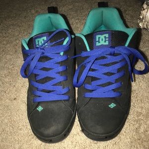 DC shoes